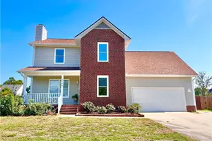 6418 Streeter Dr, Hope Mills, NC 28348 - Photo 2