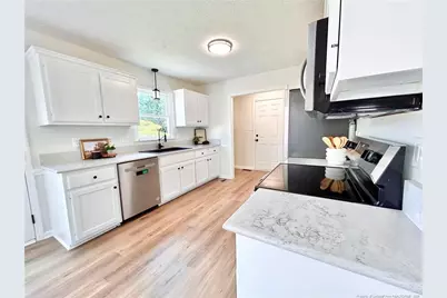 6418 Streeter Drive, Hope Mills, NC 28348 - Photo 12