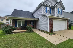 5716 Scarecrow Ct, Fayetteville, NC 28314 - Photo 2