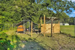 70 Primrose Dr, Fairmont, NC 28340 - Photo 44