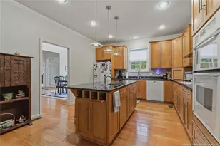 1981 Wedgewood Dr, Sanford, NC 27332 - Photo 12