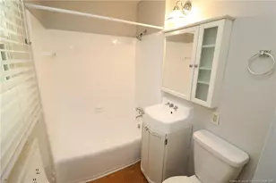 1009 Dogwood Ln, Raleigh, NC 27607 - Photo 28