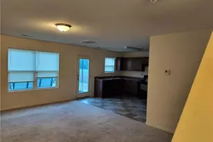 405 Holman St, Fayetteville, NC 28306 - Photo 6