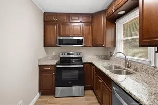 6604 Vaughn Rd, Fayetteville, NC 28304 - Photo 10