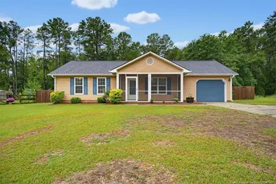 157 Hobson Court, Raeford, NC 28376 - Photo 1
