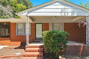 2510 Lone Pine Dr, Fayetteville, NC 28306 - Photo 2