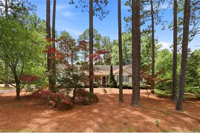405 John McQueen Road, Aberdeen, NC 28315 - Photo 4