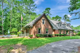 403 Oxford Rd, Lumberton, NC 28358 - Photo 6
