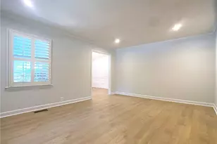2721 Mirror Lake Dr, Fayetteville, NC 28303 - Photo 4