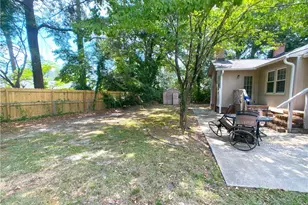 2721 Mirror Lake Dr, Fayetteville, NC 28303 - Photo 22