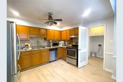 2721 Mirror Lake Drive, Fayetteville, NC 28303 - Photo 8