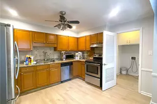 2721 Mirror Lake Dr, Fayetteville, NC 28303 - Photo 8
