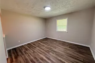 4959 Fieldcrest Dr, Fayetteville, NC 28303 - Photo 4