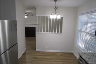 4110 Craigwood Ln, Hope Mills, NC 28348 - Photo 6