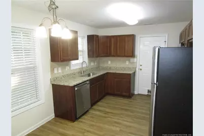 4110 Craigwood Lane, Hope Mills, NC 28348 - Photo 4
