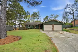 5706 Lochness Ct, Fayetteville, NC 28304 - Photo 2