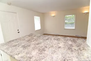 6114 Deerwood Pl, Raleigh, NC 27607 - Photo 8