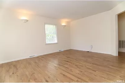 6114 Deerwood Place, Raleigh, NC 27607 - Photo 2
