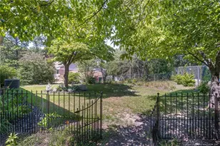 3391 Hawthorne St, Hope Mills, NC 28348 - Photo 38