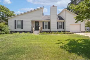 3391 Hawthorne St, Hope Mills, NC 28348 - Photo 2