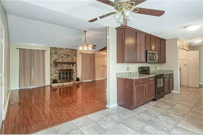 3391 Hawthorne Street, Hope Mills, NC 28348 - Photo 6