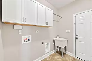 1015 Liberty Ln, Fayetteville, NC 28311 - Photo 24