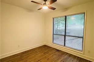 5944 Dalton Rd, Fayetteville, NC 28314 - Photo 8