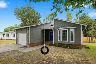 1947 Windlock Dr, Fayetteville, NC 28304 - Photo 2