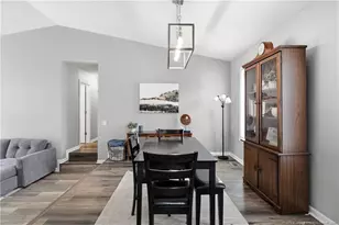 1947 Windlock Dr, Fayetteville, NC 28304 - Photo 18