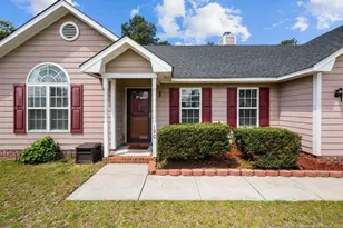 120 Raymond St, Raeford, NC 28376 - Photo 2