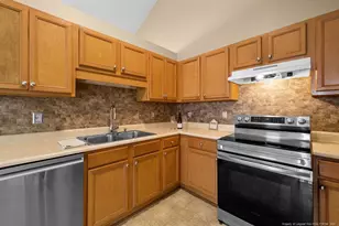 120 Raymond St, Raeford, NC 28376 - Photo 10