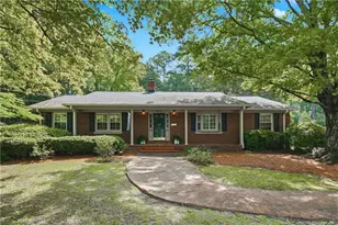 2616 Westchester Dr, Fayetteville, NC 28303 - Photo 2