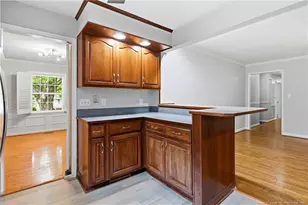 2616 Westchester Dr, Fayetteville, NC 28303 - Photo 14