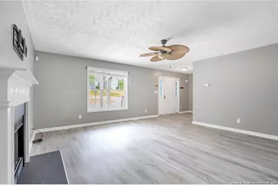 120 Kristin Avenue, Spring Lake, NC 28390 - Photo 4