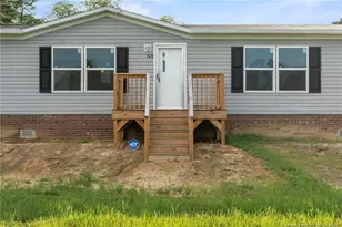 168 Old Baker Rd, Maxton, NC 28364 - Photo 2