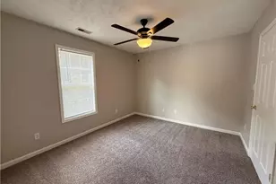 4029 Professional Dr, Hope Mills, NC 28348 - Photo 8