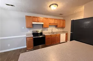 4029 Professional Dr, Hope Mills, NC 28348 - Photo 8