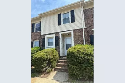 422 Kirkcaldy Court, Fayetteville, NC 28314 - Photo 2