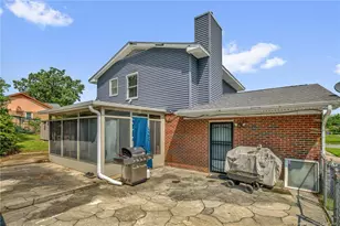 6833 Brasswood Dr, Fayetteville, NC 28314 - Photo 2