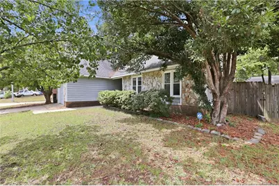 7236 Shady Grove Lane, Fayetteville, NC 28314 - Photo 2