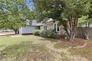 7236 Shady Grove Ln, Fayetteville, NC 28314 - Photo 2