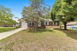 735 Amber Dr, Fayetteville, NC 28311 - Photo 1