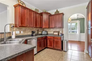 1620 Holloman Dr, Fayetteville, NC 28312 - Photo 14