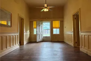 223 W 3rd Ave, Red Springs, NC 28377 - Photo 12