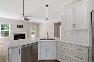 556 Bald Eagle Dr, Vass, NC 28394 - Photo 4
