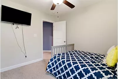 1718 Cherry Point Drive, Fayetteville, NC 28306 - Photo 32