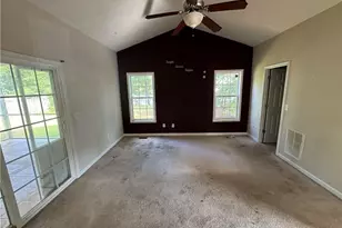 1600 Stanford Ct, Fayetteville, NC 28314 - Photo 6
