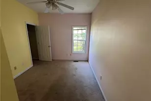 1600 Stanford Ct, Fayetteville, NC 28314 - Photo 8