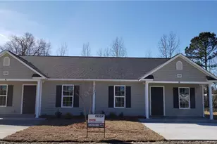 2394 7th Street Rd, Lumberton, NC 28358 - Photo 2