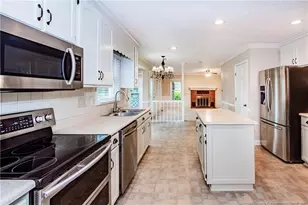 6101 Hollyrood Ct, Fayetteville, NC 28311 - Photo 16